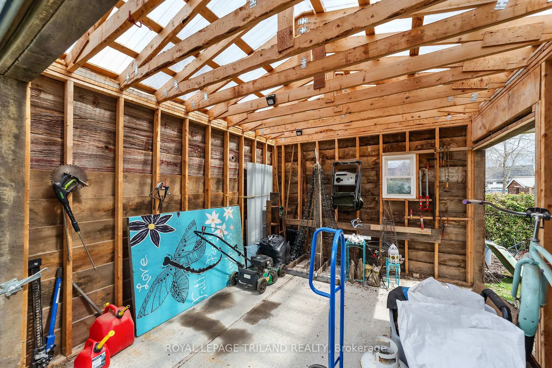 Photo 41 of 22929 Hagerty Road, Newbury — HOMEH