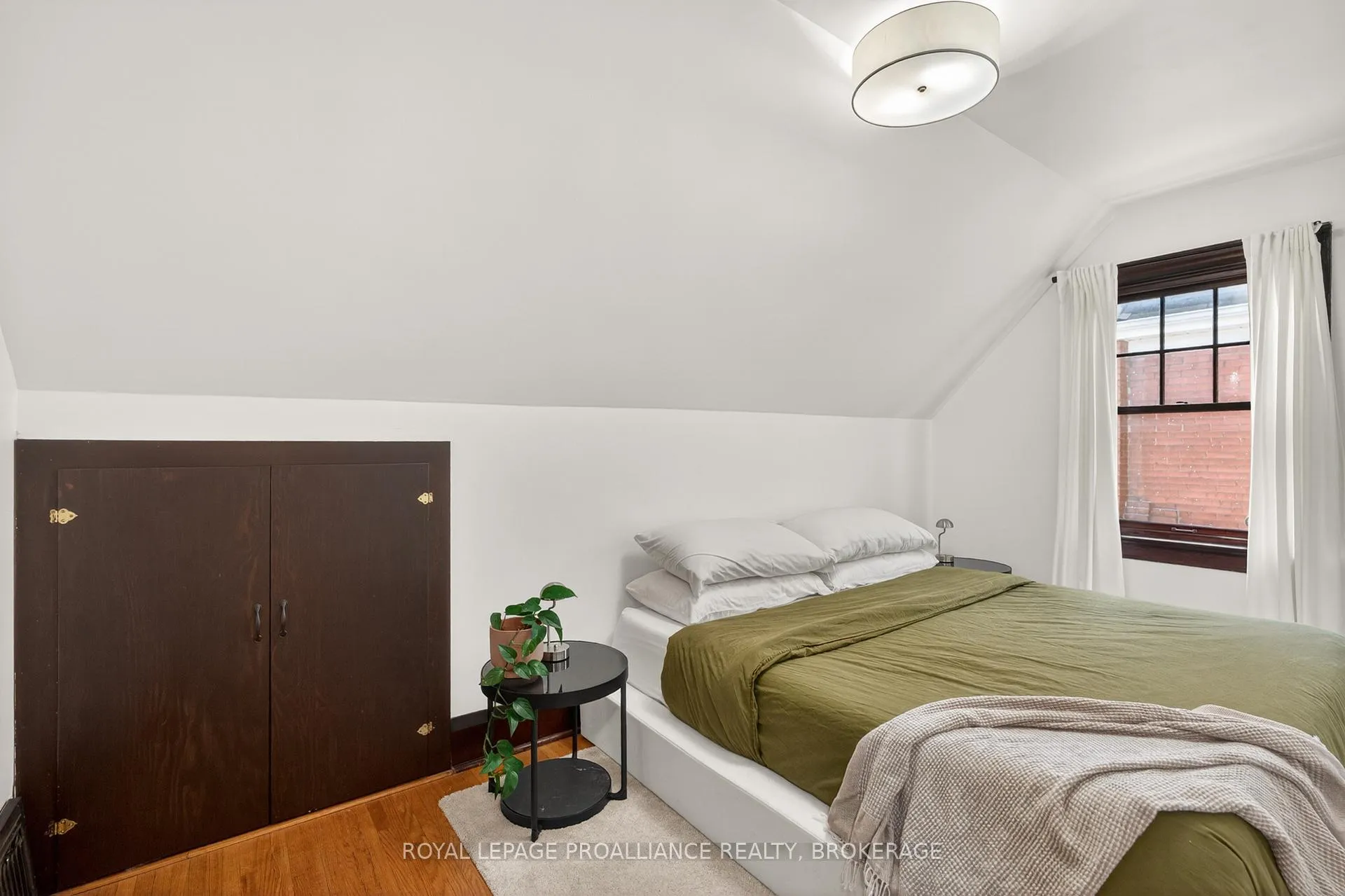 Photo 16 of 204 Collingwood Street, Kingston, Central City East — HOMEH