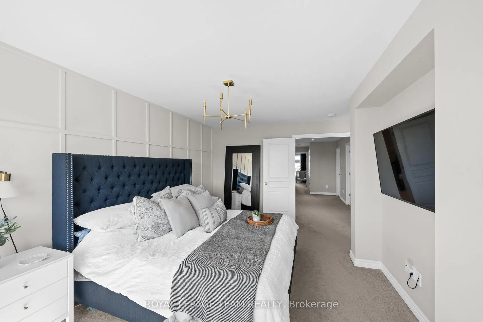 Photo 28 of 49 Plank Street, Ottawa, Kanata - Emerald Meadows/Trailwest — HOMEH