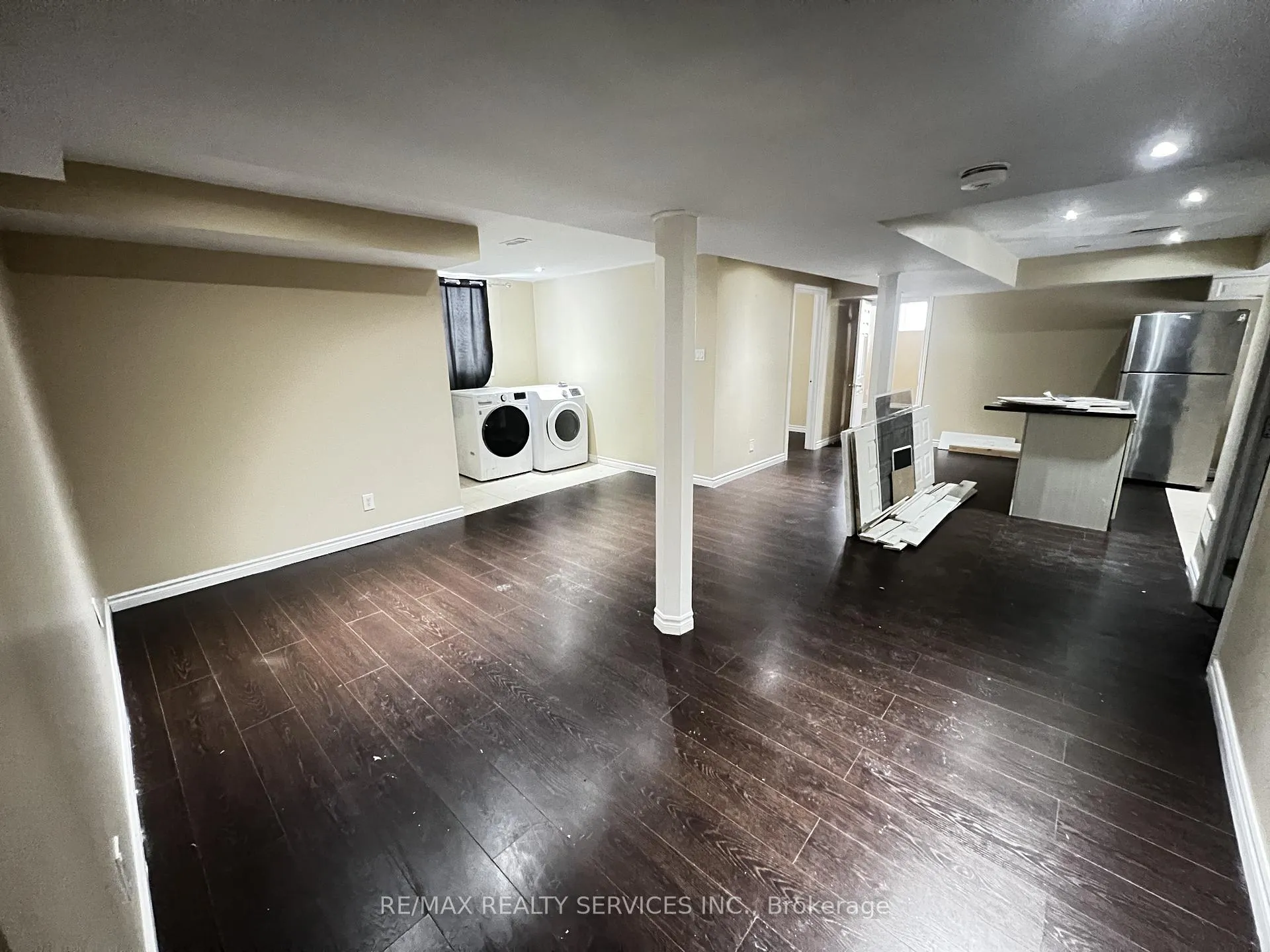 Photo 5 of Unit Basement, 7 Glengowan Street, Whitby, Taunton North — HOMEH