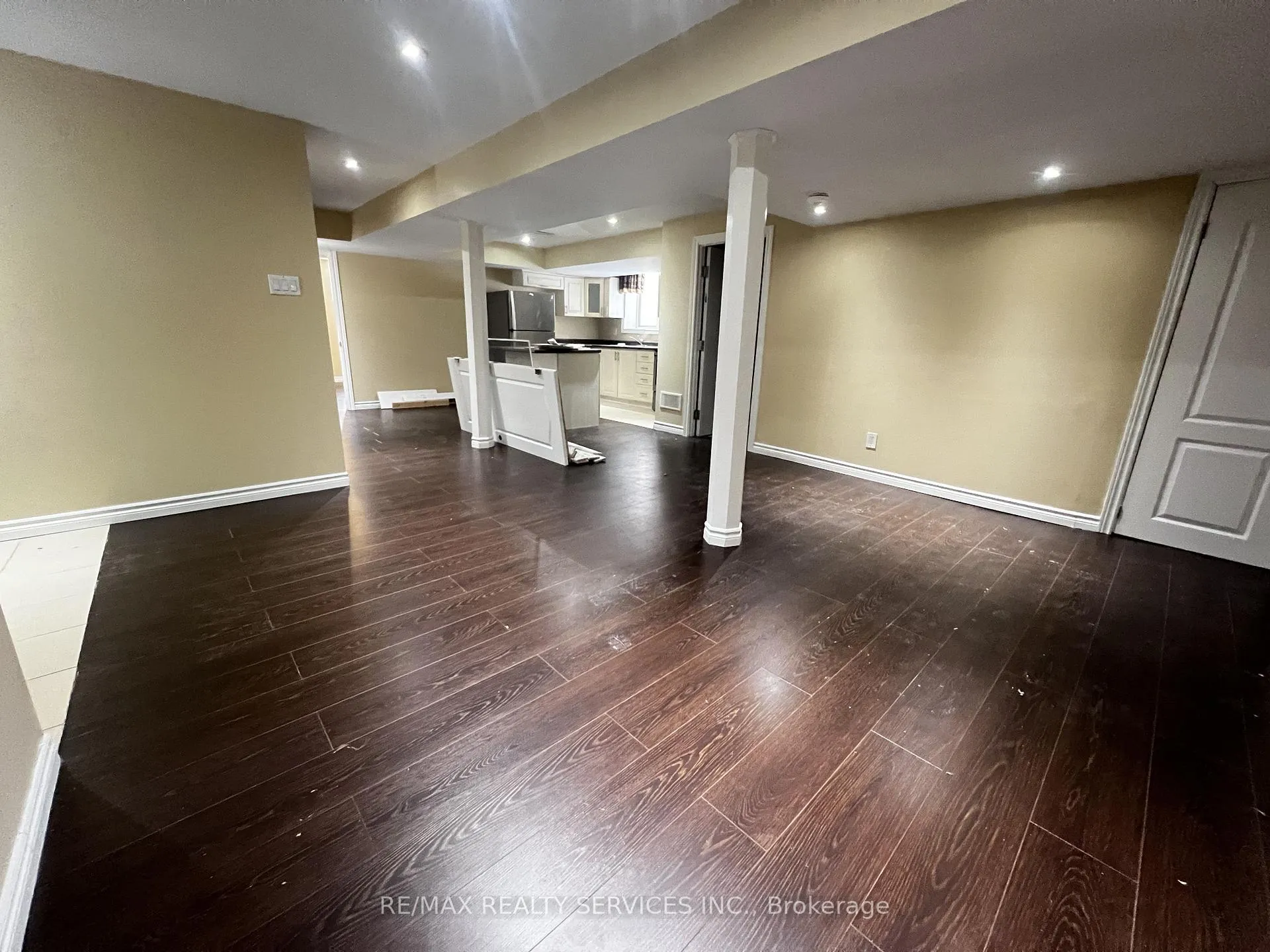 Photo 7 of Unit Basement, 7 Glengowan Street, Whitby, Taunton North — HOMEH
