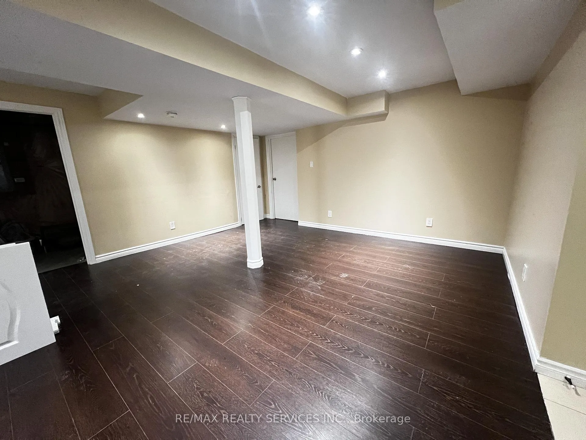 Photo 8 of Unit Basement, 7 Glengowan Street, Whitby, Taunton North — HOMEH