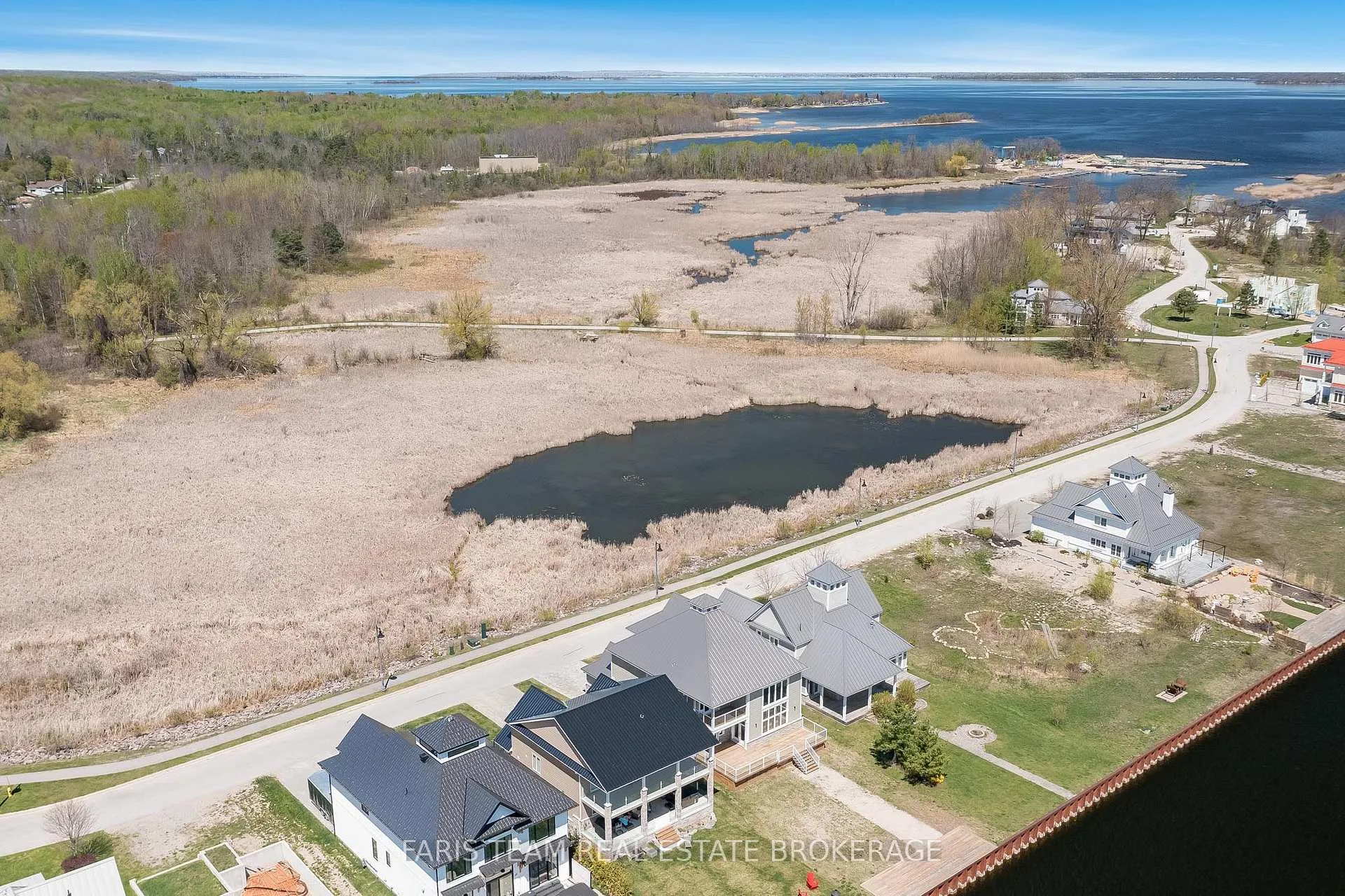 Photo 31 of 9 Dock Lane, Tay, Port McNicoll — HOMEH