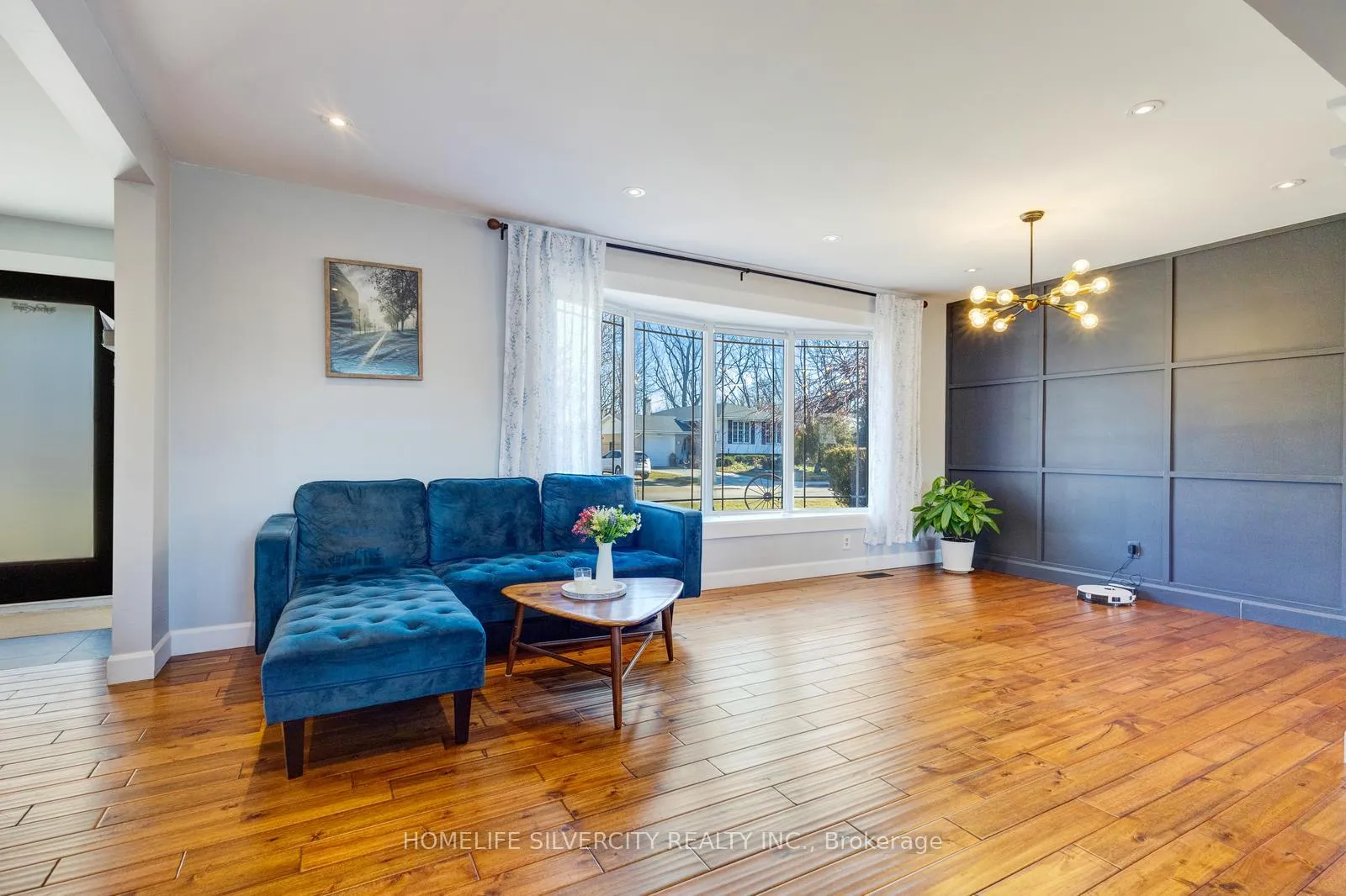 Photo 8 of 203 Montmorency Drive, Hamilton, Red Hill — HOMEH