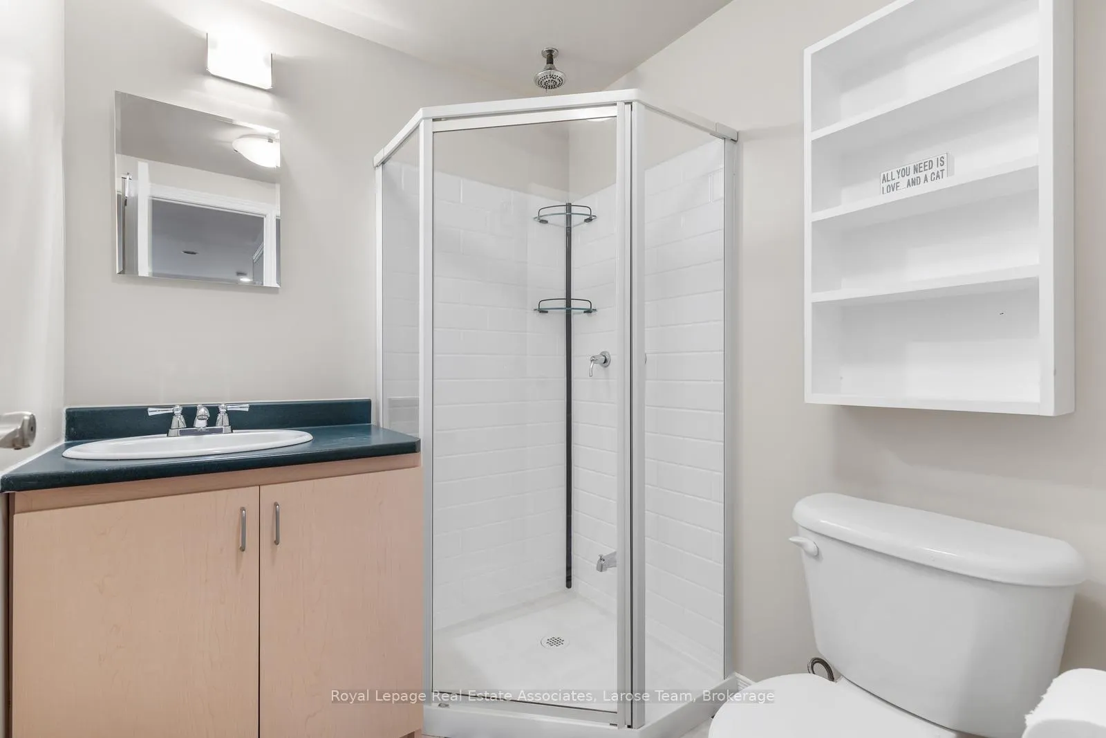 Photo 23 of 36 Firstbrooke Road, Toronto, East End-Danforth — HOMEH