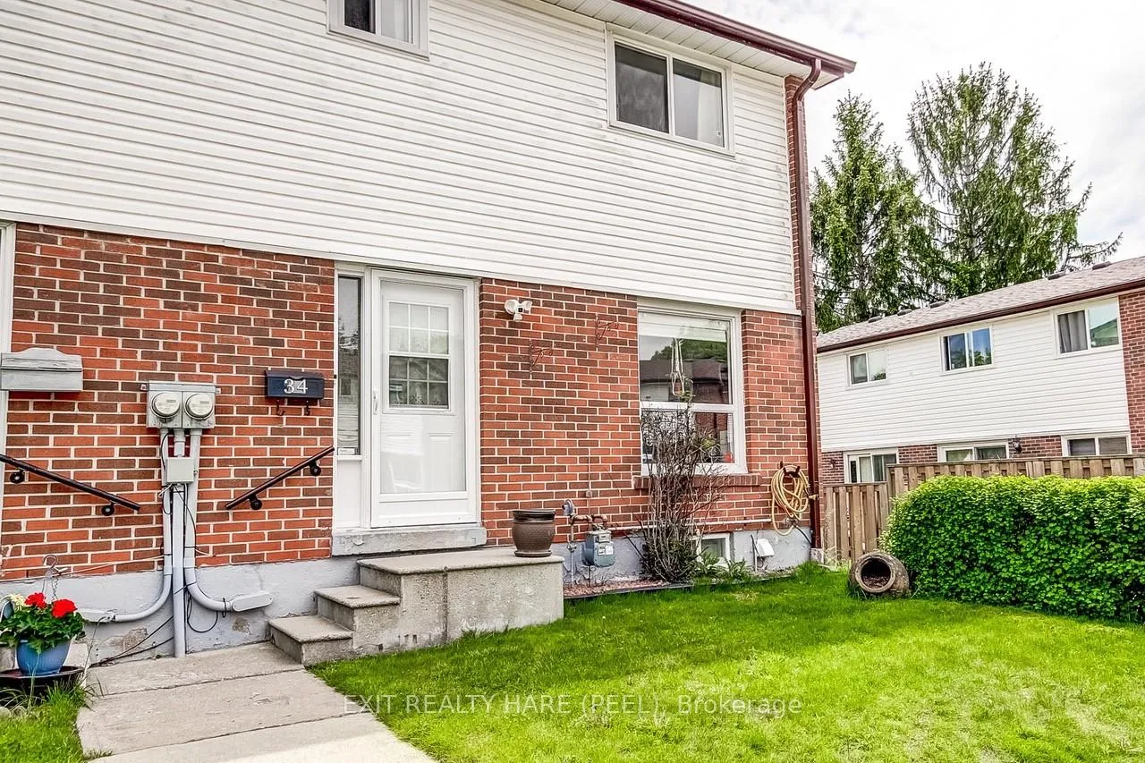 Photo 2 of 34 Kingham Road, Halton Hills, Acton — HOMEH
