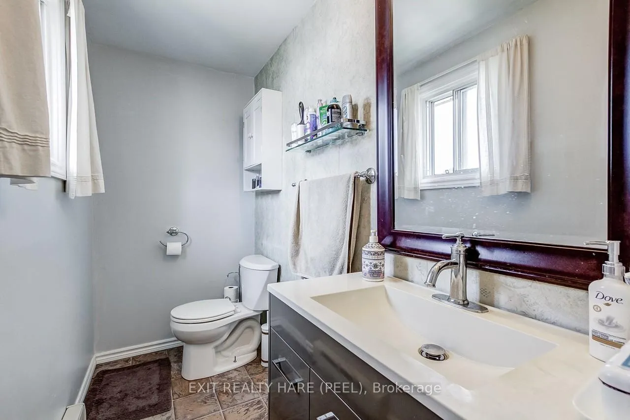 Photo 19 of 34 Kingham Road, Halton Hills, Acton — HOMEH