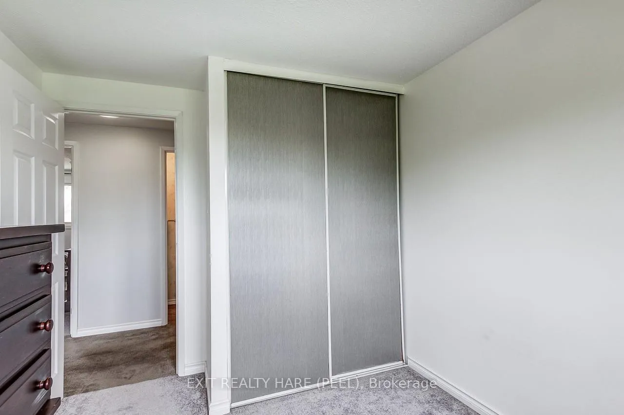 Photo 22 of 34 Kingham Road, Halton Hills, Acton — HOMEH