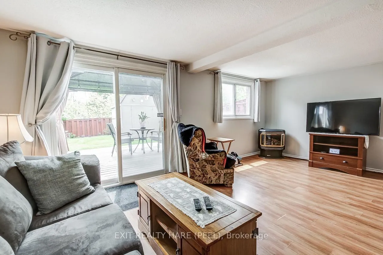 Photo 27 of 34 Kingham Road, Halton Hills, Acton — HOMEH
