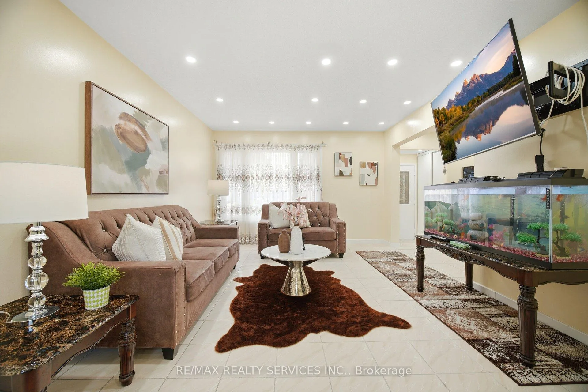 Photo 20 of 20 Rushmore Crescent, Brampton, Heart Lake East — HOMEH