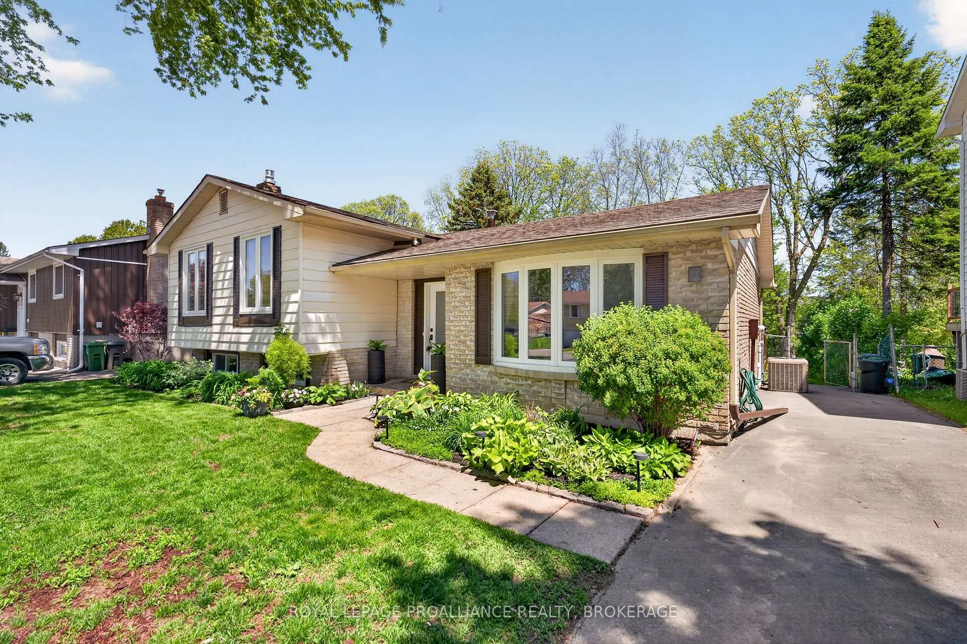 Photo 2 of 800 Allum Avenue, Kingston, South of Taylor-Kidd Blvd — HOMEH
