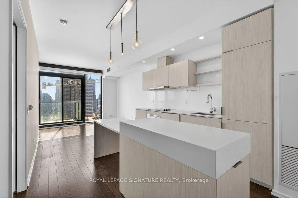 Photo 4 of Unit 2611, 16 Bonnycastle Street, Toronto, Waterfront Communities — HOMEH