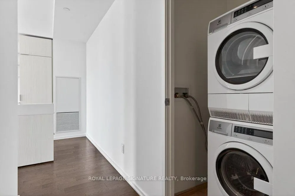 Photo 15 of Unit 2611, 16 Bonnycastle Street, Toronto, Waterfront Communities — HOMEH