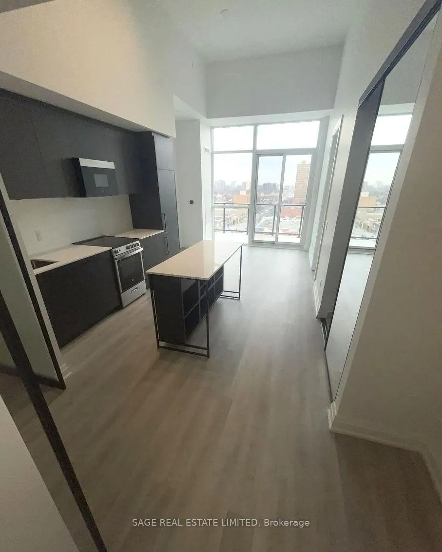 Photo 4 of Unit 1006, 2369 Danforth Avenue, Toronto, East End-Danforth — HOMEH