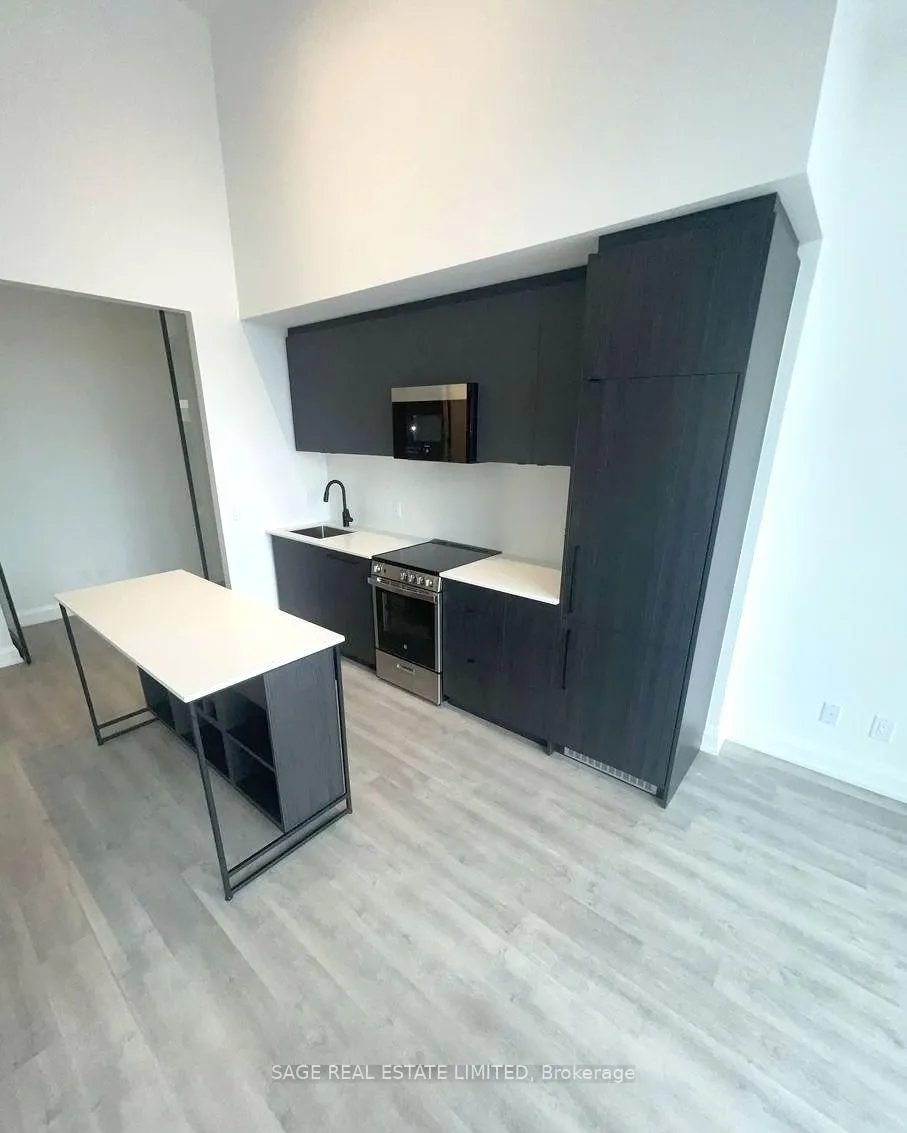 Photo 7 of Unit 1006, 2369 Danforth Avenue, Toronto, East End-Danforth — HOMEH