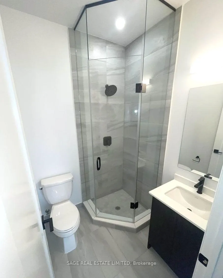 Photo 14 of Unit 1006, 2369 Danforth Avenue, Toronto, East End-Danforth — HOMEH