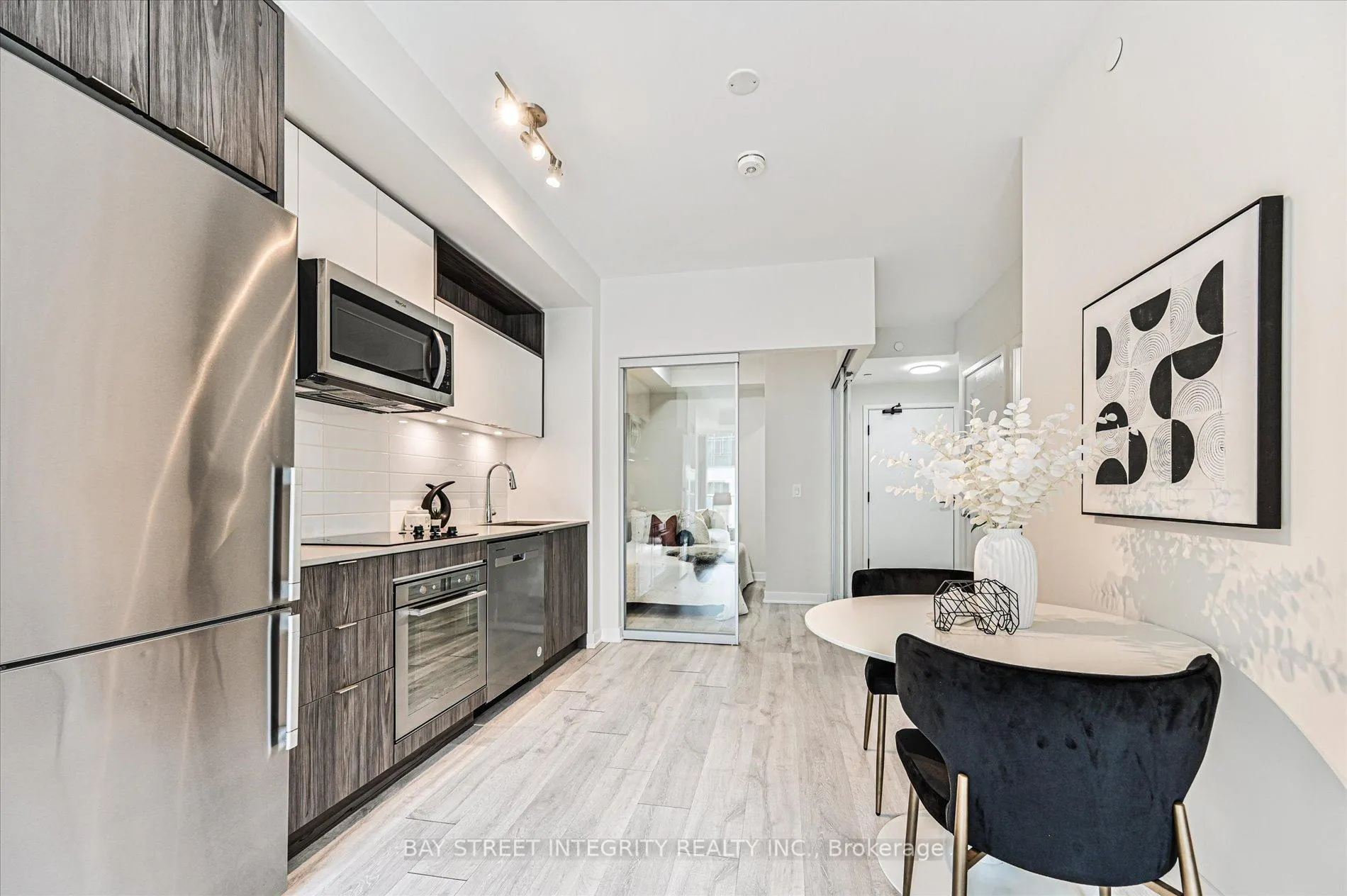 Photo 10 of Unit 516, 60 Princess Street, Toronto, Waterfront Communities — HOMEH