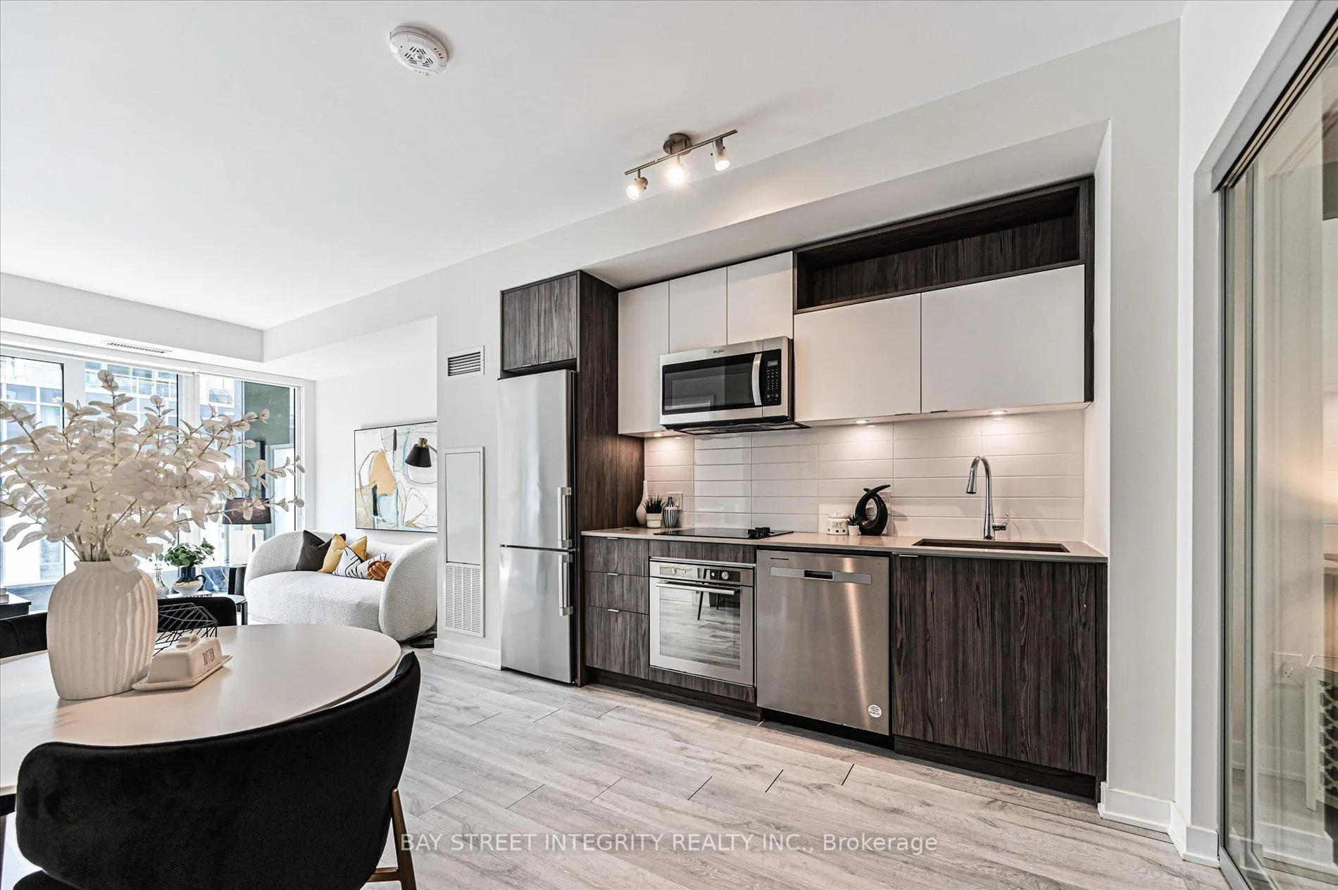 Photo 11 of Unit 516, 60 Princess Street, Toronto, Waterfront Communities — HOMEH