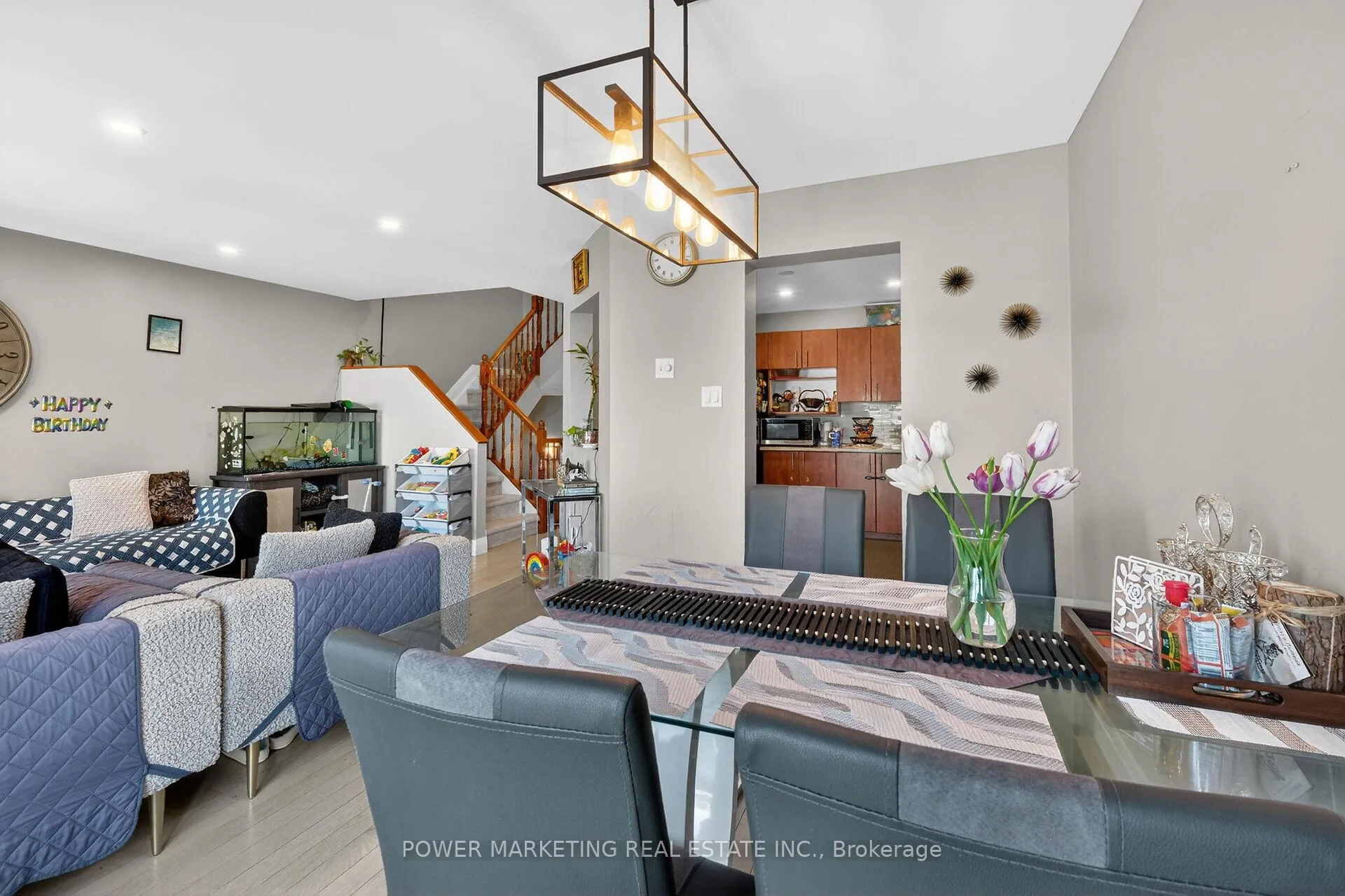 Photo 12 of 551 Louis Toscano Drive, Ottawa, Avalon East — HOMEH