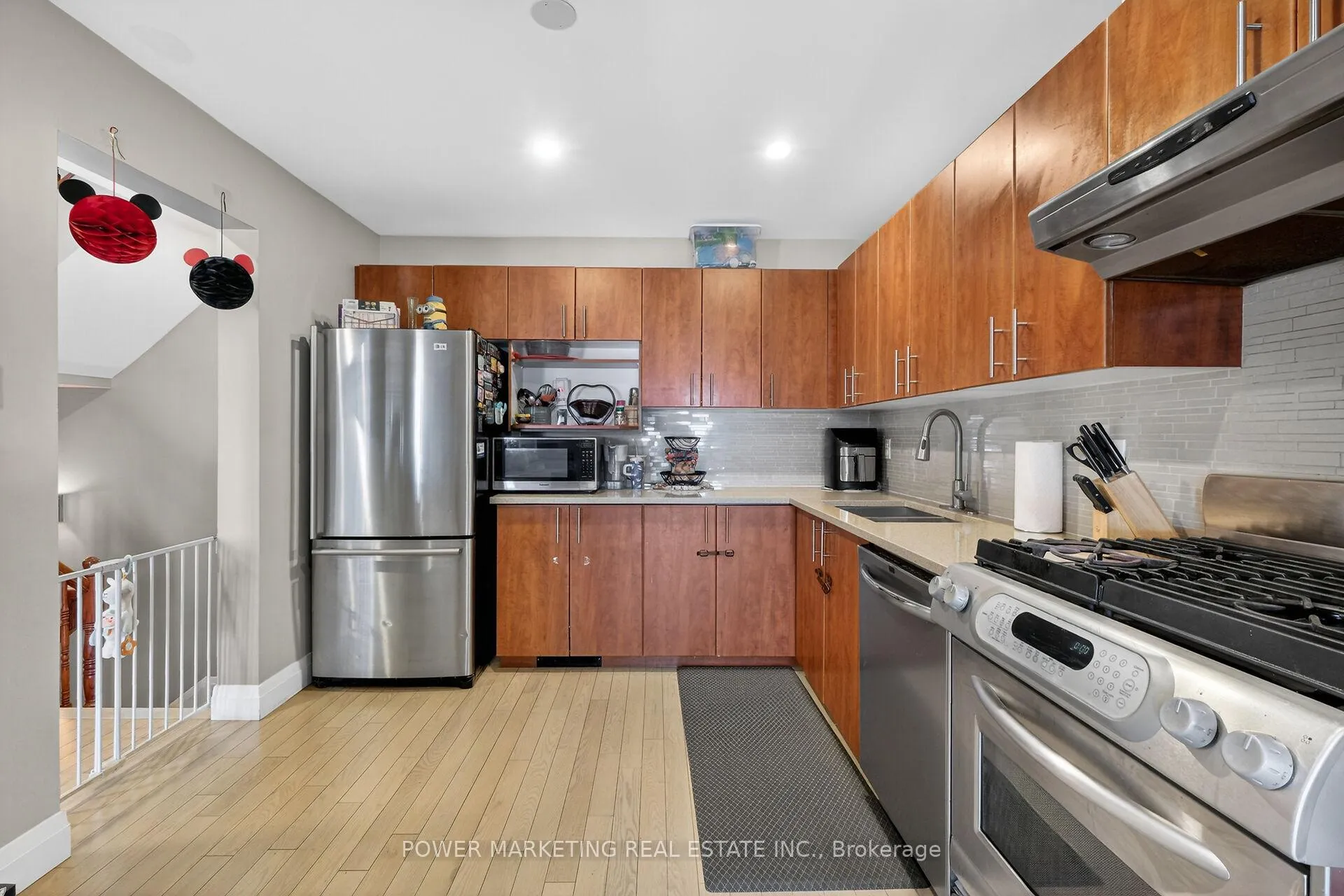 Photo 14 of 551 Louis Toscano Drive, Ottawa, Avalon East — HOMEH