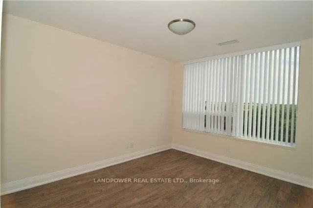 Photo 6 of Unit 812, 18 Uptown Drive, Markham, Unionville — HOMEH