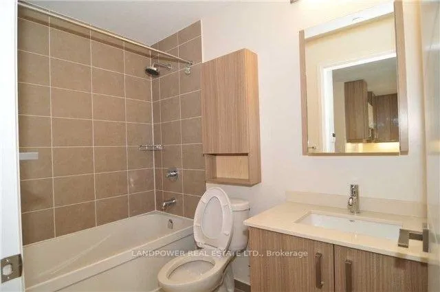 Photo 8 of Unit 812, 18 Uptown Drive, Markham, Unionville — HOMEH