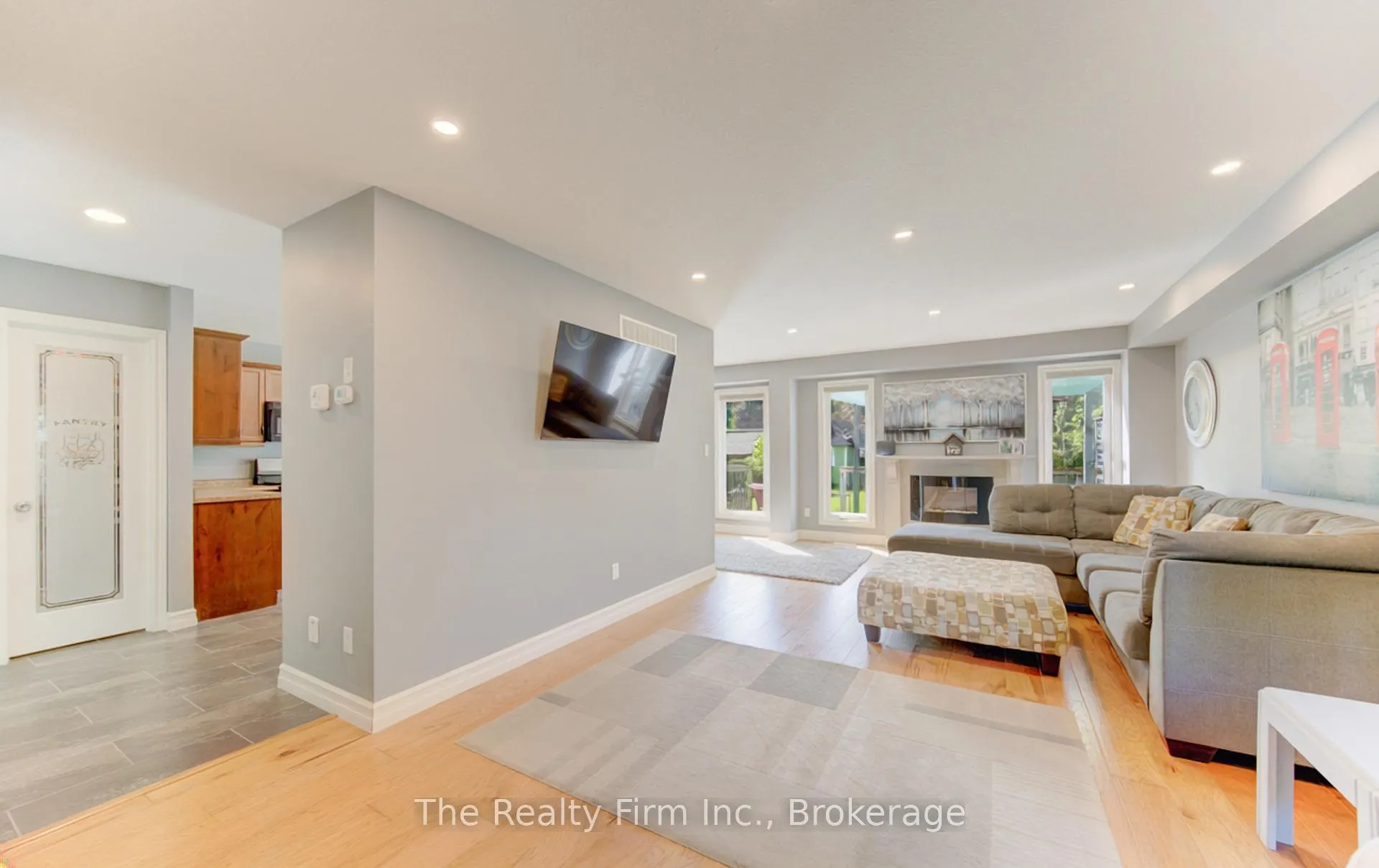 Photo 10 of 475 Albert Avenue N, North Perth, Listowel — HOMEH