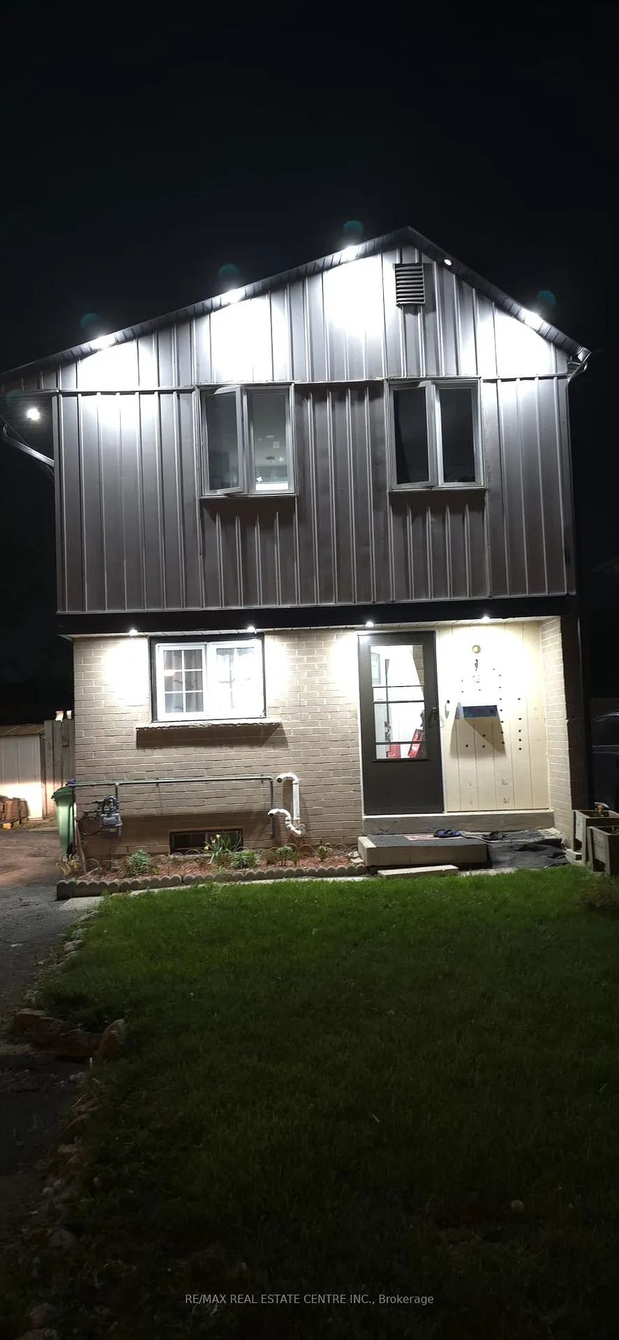 Photo 5 of 12 Greenhills Square, Brampton, Northgate — HOMEH
