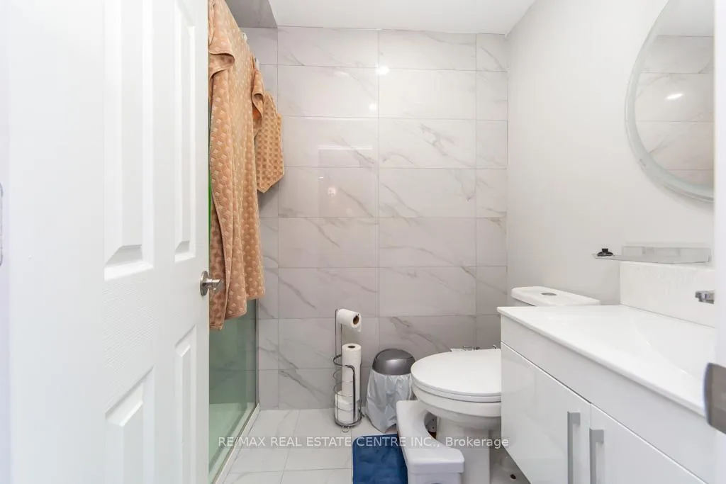 Photo 23 of 12 Greenhills Square, Brampton, Northgate — HOMEH