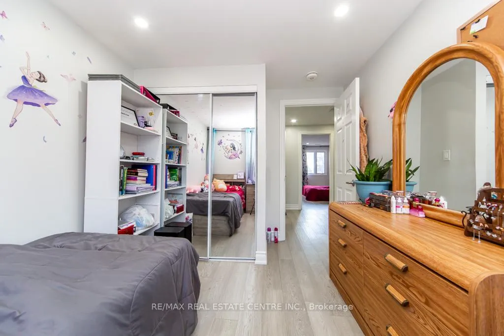 Photo 47 of 12 Greenhills Square, Brampton, Northgate — HOMEH