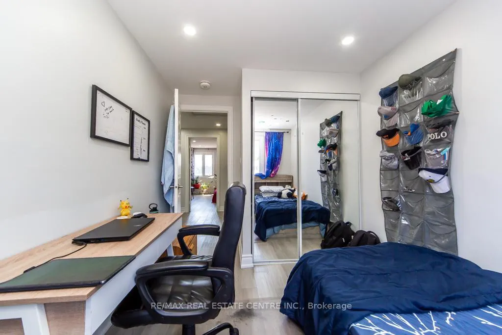 Photo 49 of 12 Greenhills Square, Brampton, Northgate — HOMEH
