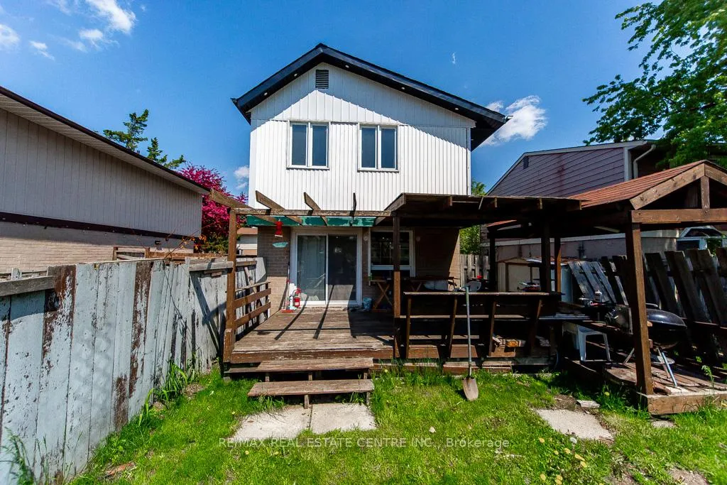 Photo 38 of 12 Greenhills Square, Brampton, Northgate — HOMEH