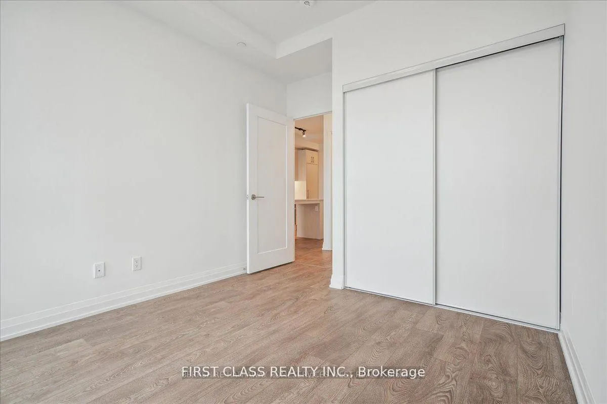 Photo 9 of Unit 913, 286 Main Street, Toronto, East End-Danforth — HOMEH