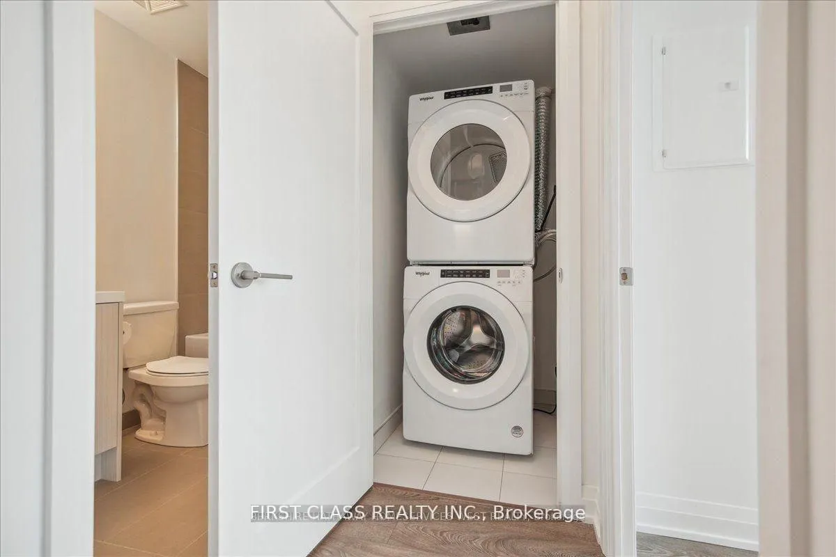 Photo 15 of Unit 913, 286 Main Street, Toronto, East End-Danforth — HOMEH