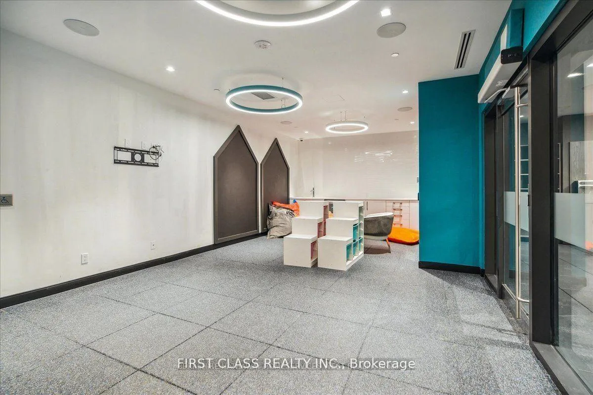 Photo 23 of Unit 913, 286 Main Street, Toronto, East End-Danforth — HOMEH