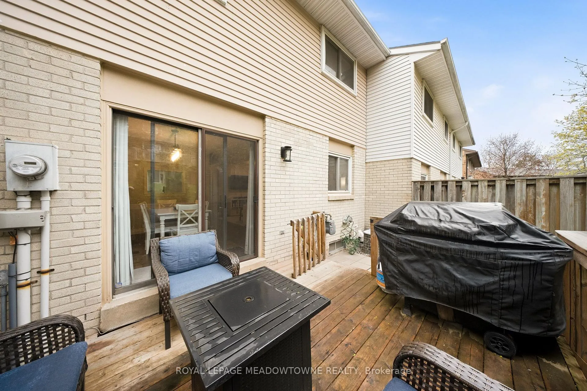 Photo 36 of 8 Lynden Circle, Halton Hills, Georgetown — HOMEH