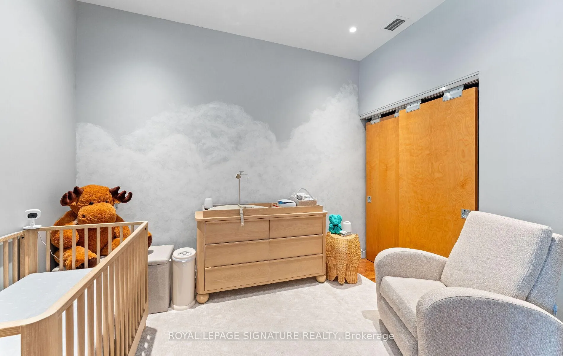 Photo 13 of Unit 608, 155 Dalhousie Street, Toronto, Church-Yonge Corridor — HOMEH