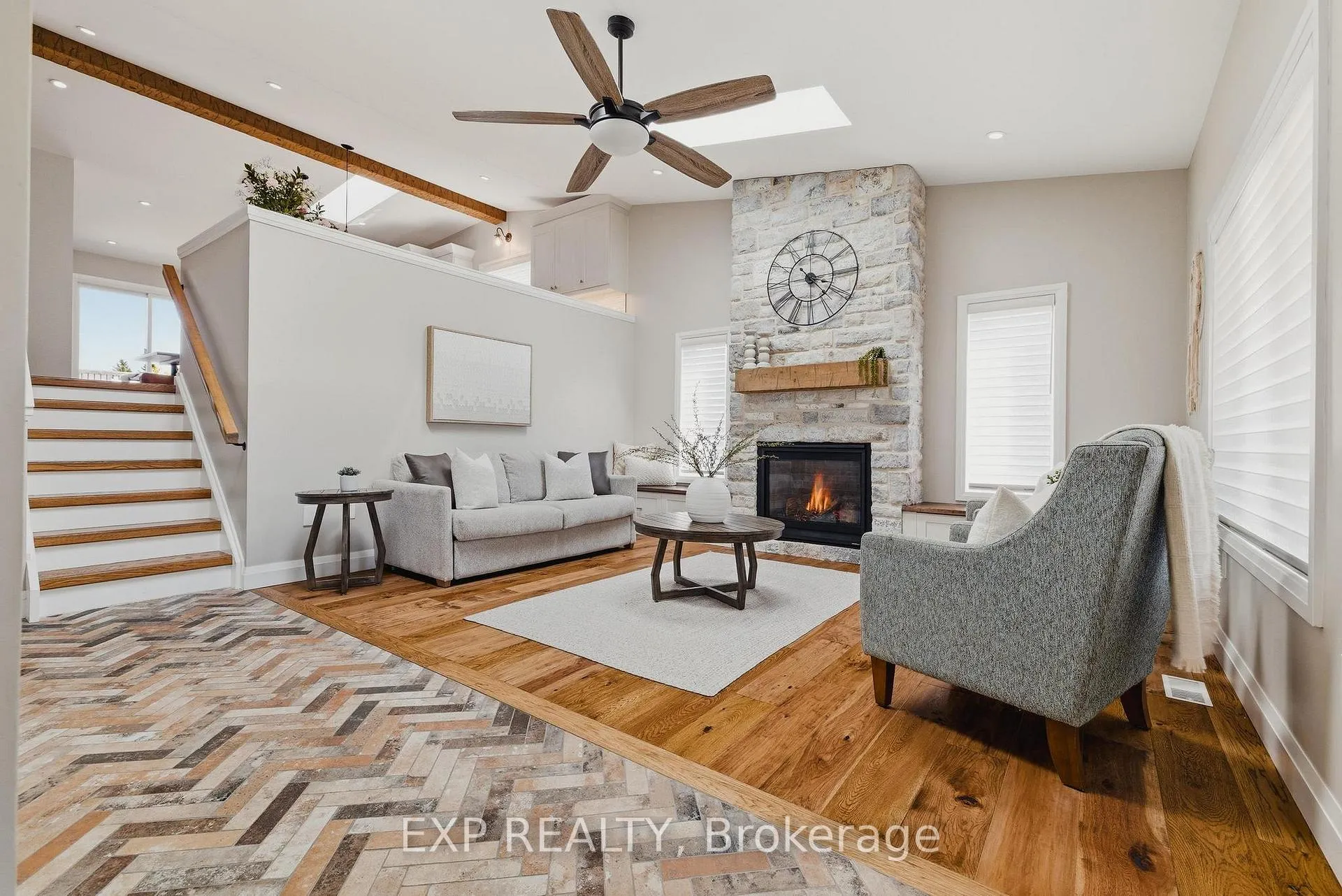 Photo 3 of 6 Berdux Place, Wellesley — HOMEH