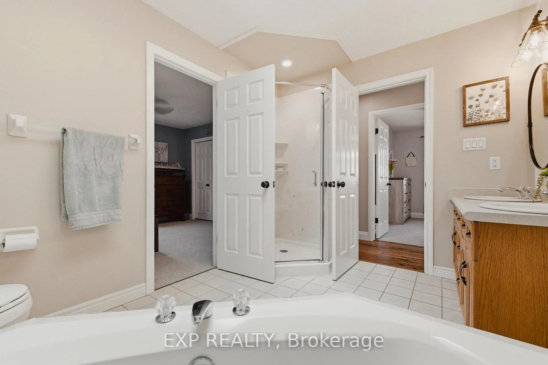 Photo 18 of 6 Berdux Place, Wellesley — HOMEH