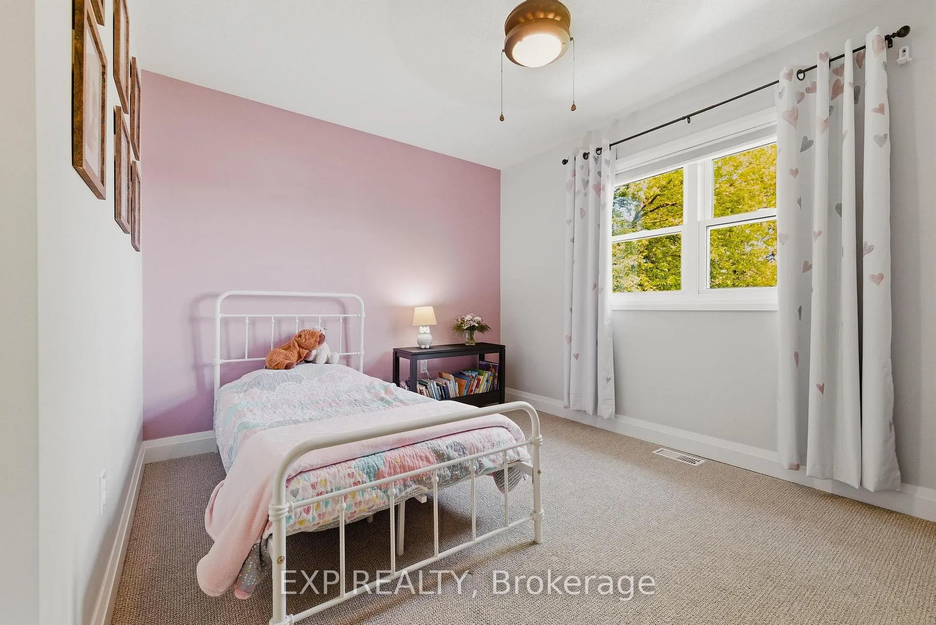 Photo 21 of 6 Berdux Place, Wellesley — HOMEH