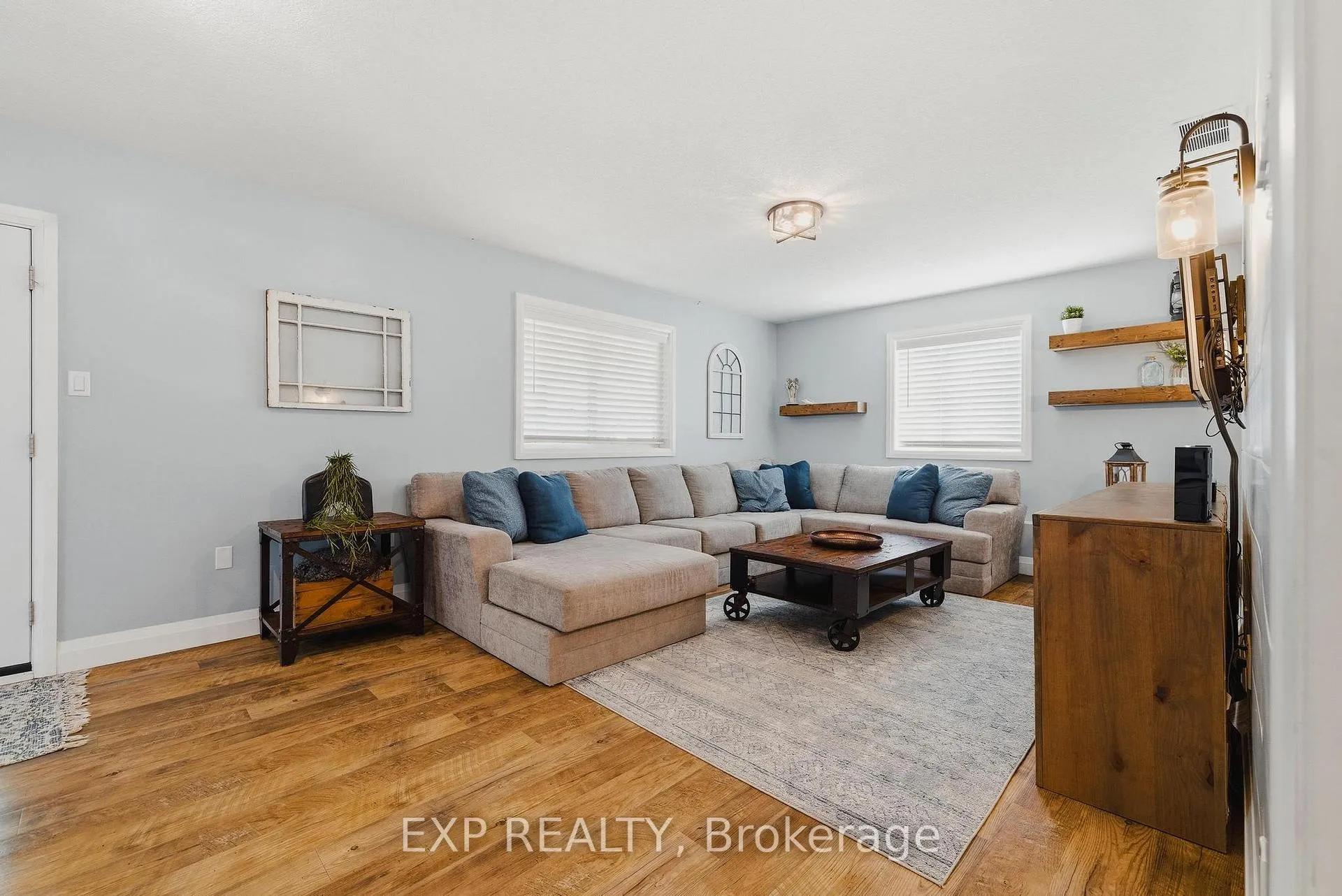 Photo 26 of 6 Berdux Place, Wellesley — HOMEH