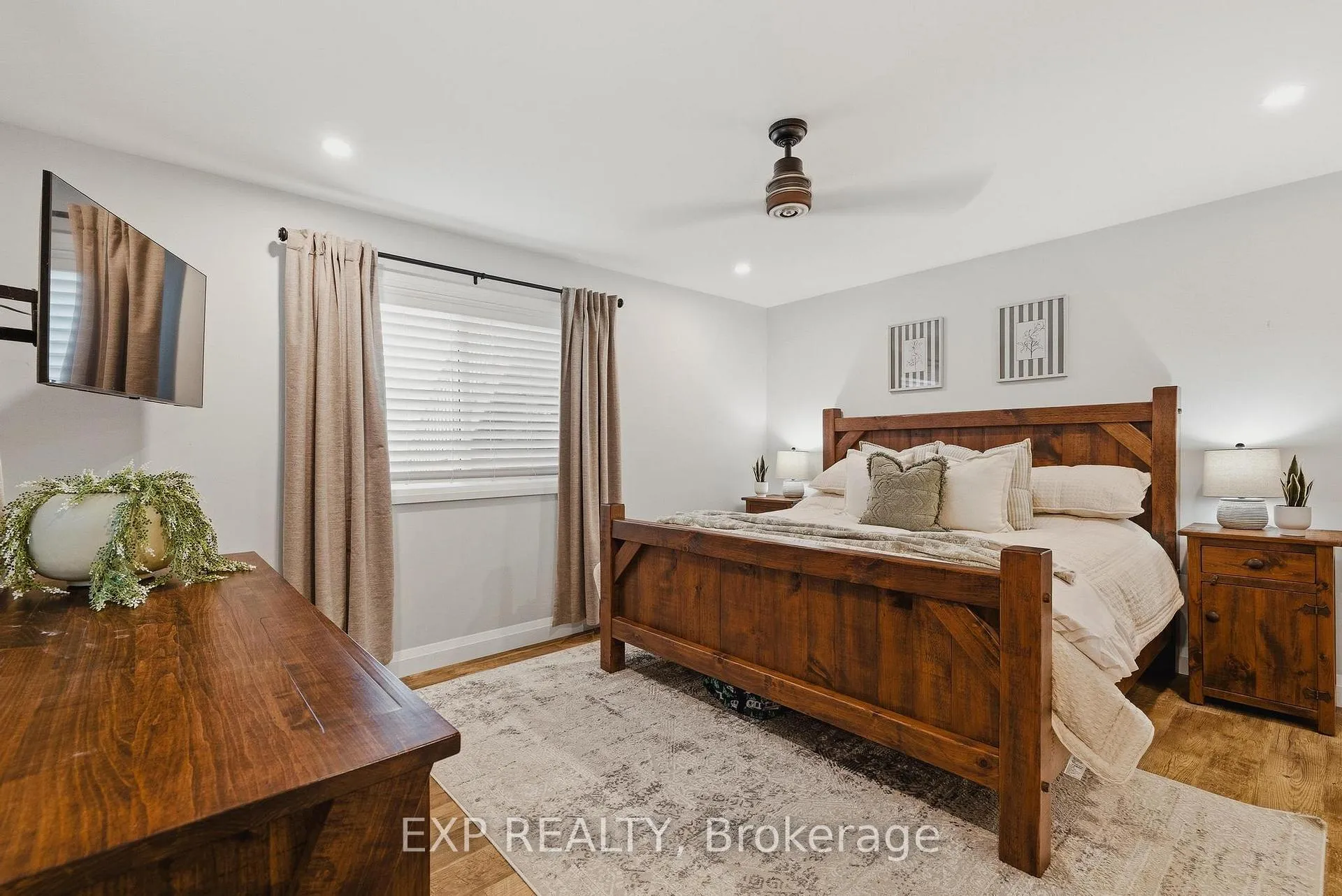Photo 31 of 6 Berdux Place, Wellesley — HOMEH