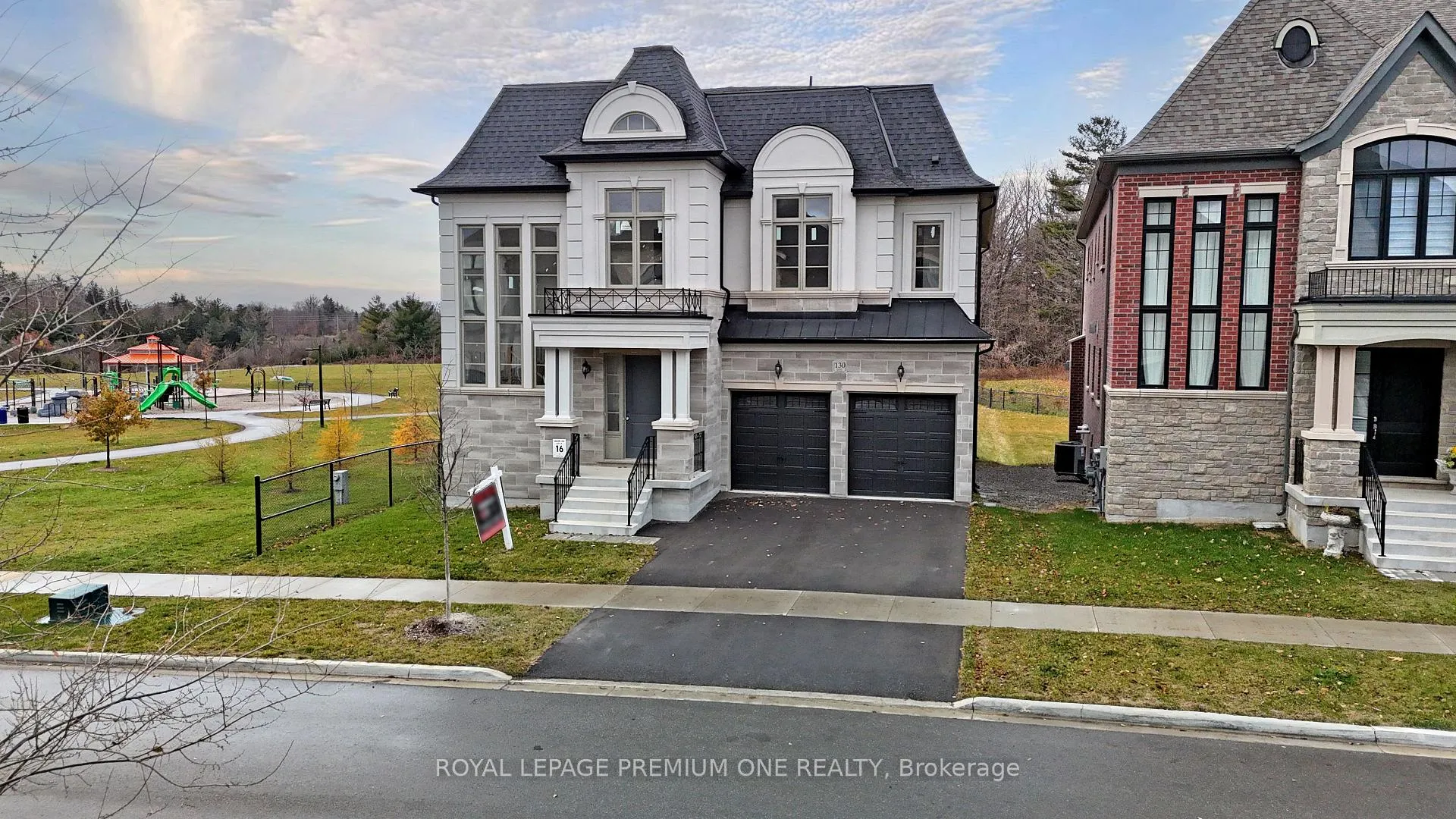 Photo 5 of 130 Cannes Avenue, Vaughan, Vellore Village — HOMEH