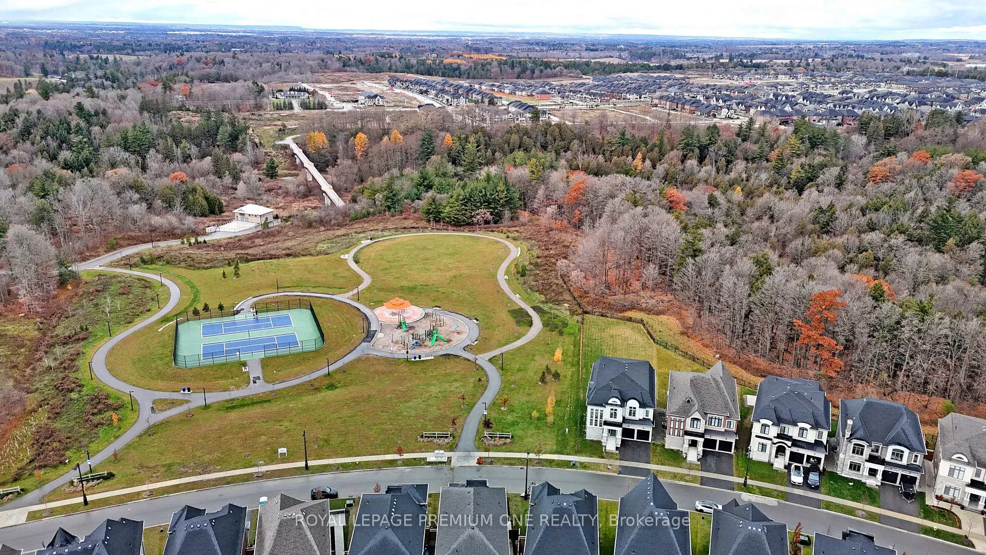 Photo 20 of 130 Cannes Avenue, Vaughan, Vellore Village — HOMEH