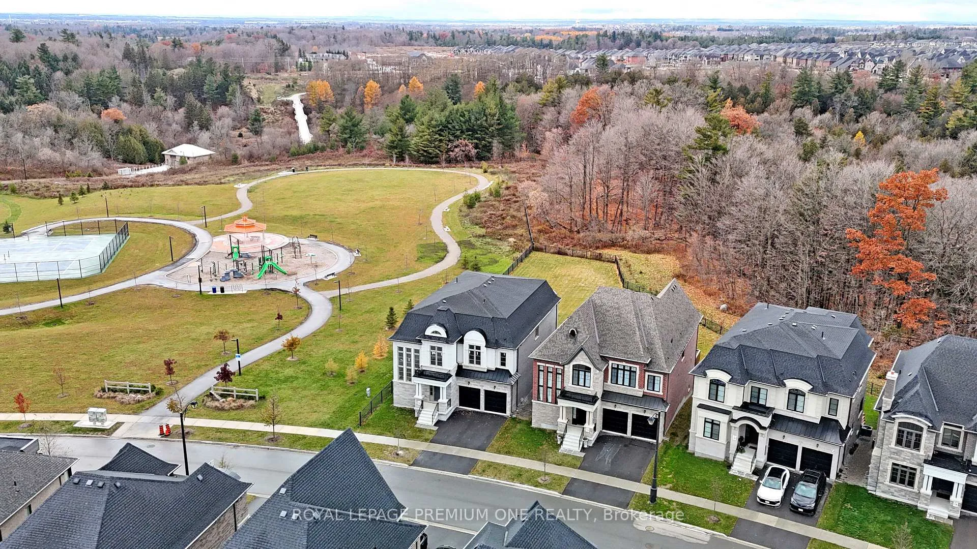 Photo 23 of 130 Cannes Avenue, Vaughan, Vellore Village — HOMEH