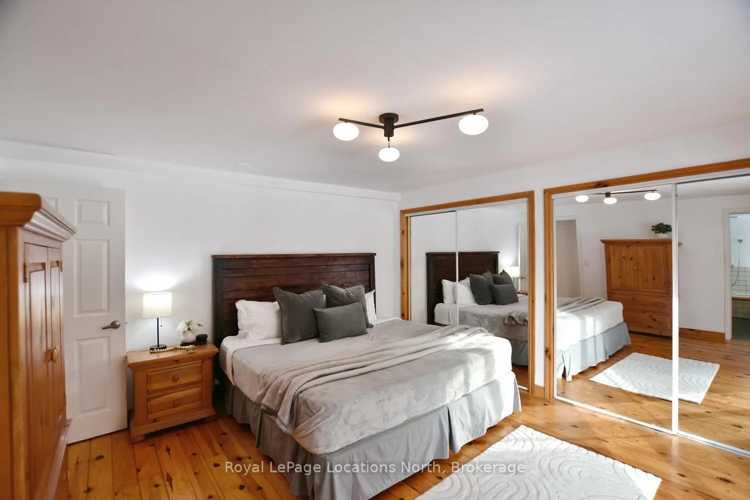 Photo 8 of 111 Martin Grove, Blue Mountains — HOMEH