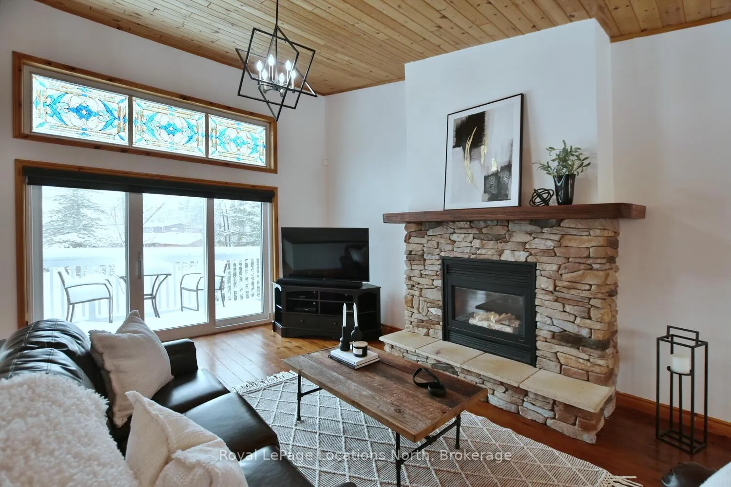 Photo 21 of 111 Martin Grove, Blue Mountains — HOMEH