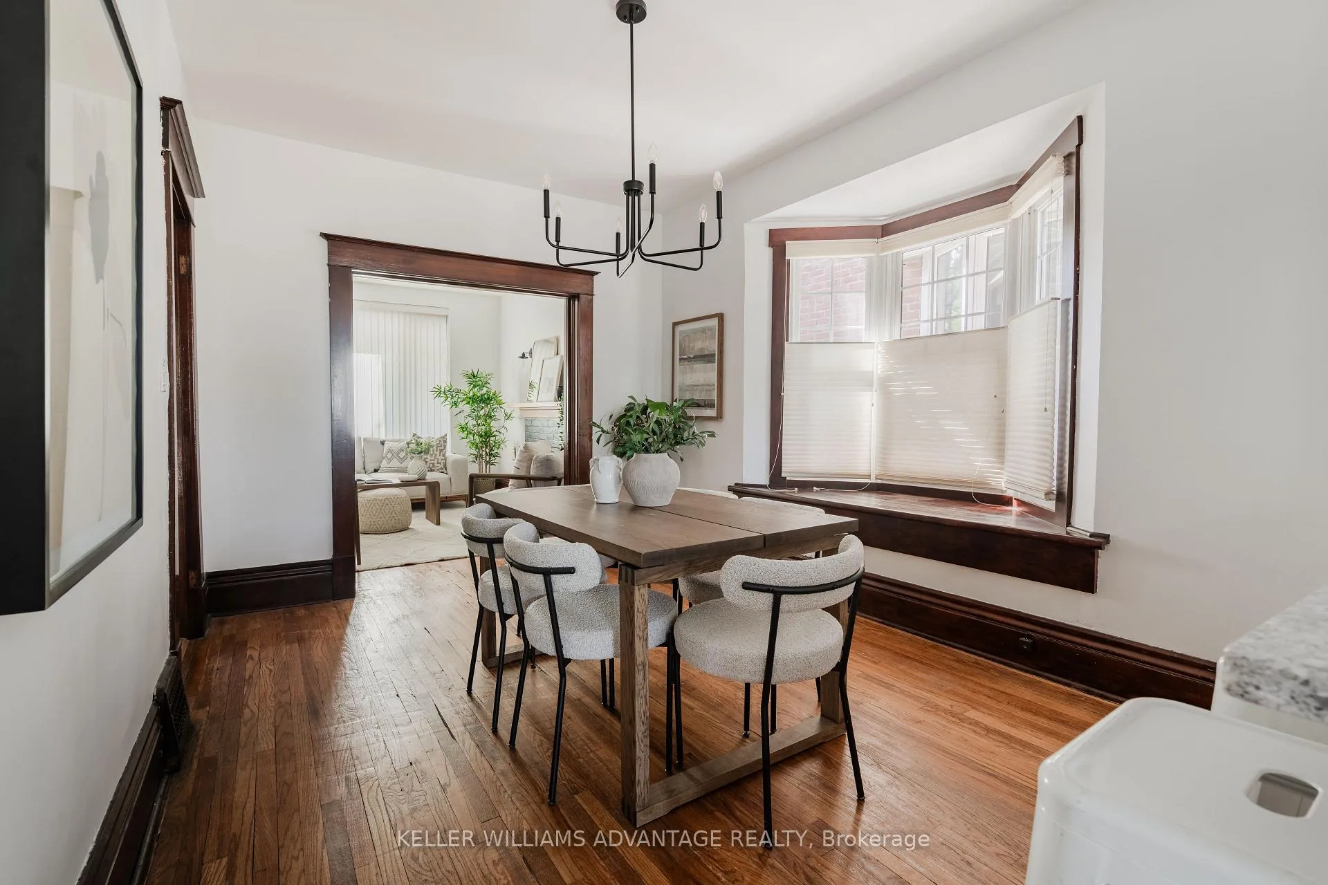 Photo 10 of 111 Rainsford Road, Toronto, The Beaches — HOMEH