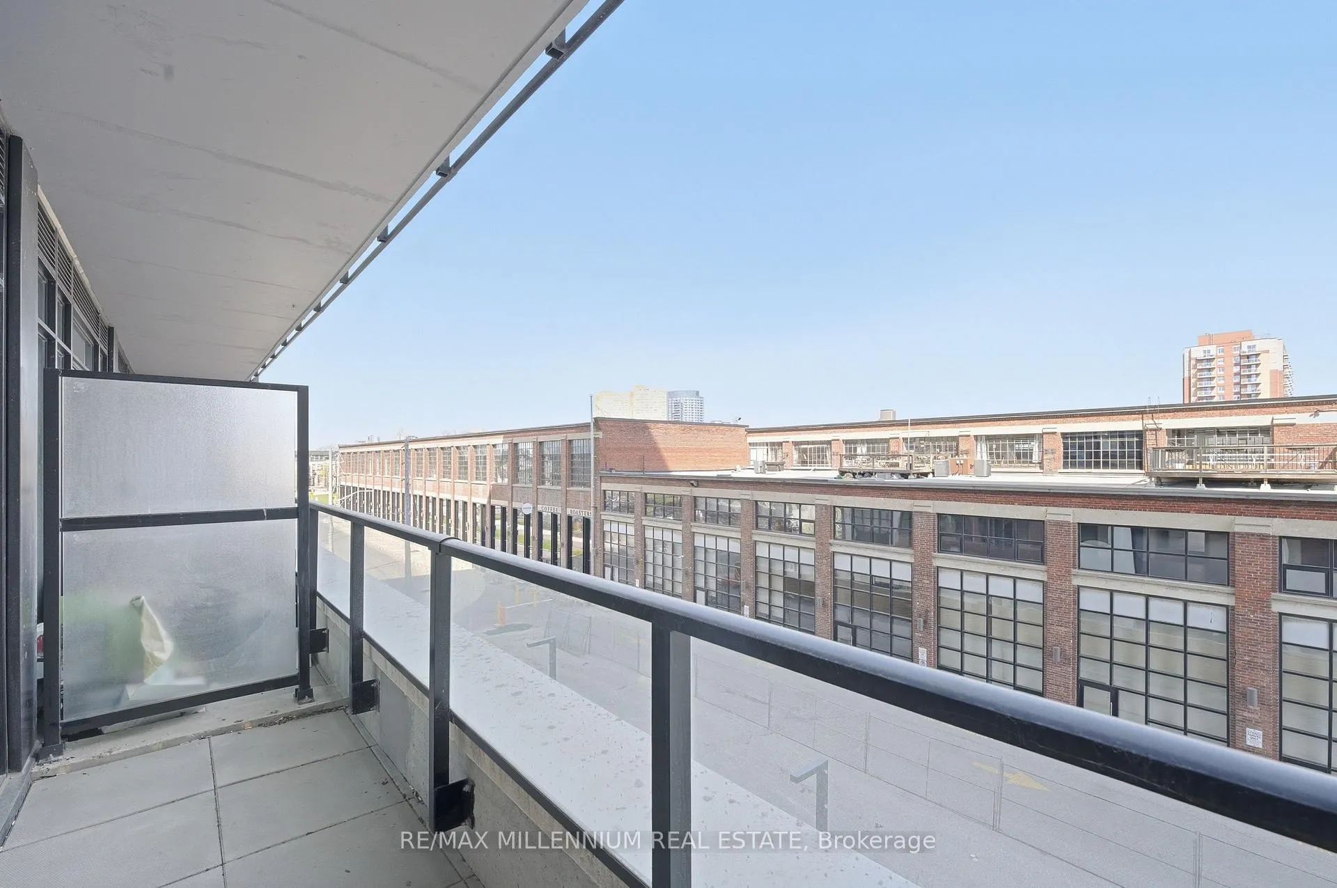 Photo 11 of Unit 314, 181 Sterling Road, Toronto, Dufferin Grove — HOMEH