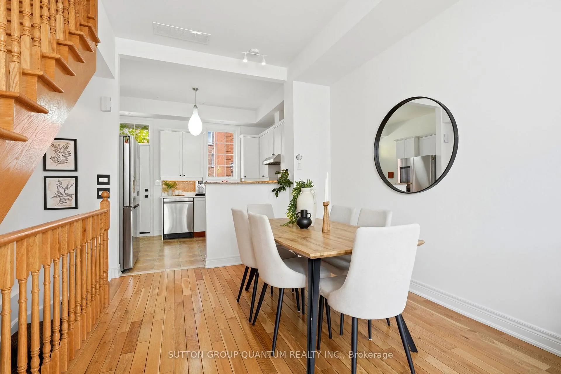 Photo 8 of 2268 Gerrard Street E, Toronto, East End-Danforth — HOMEH